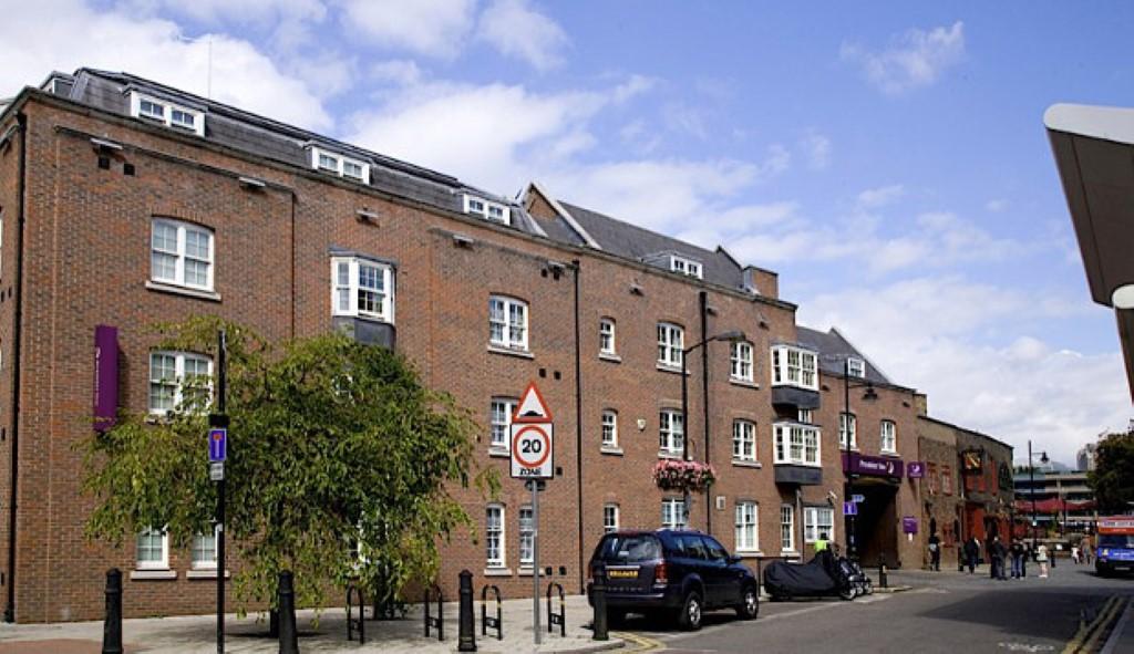 Premier Inn London Southwark Extérieur photo